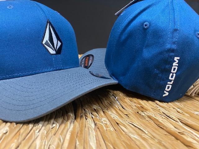 VOLCOM FULL STONE XFIT HAT Sunny Smith LLC